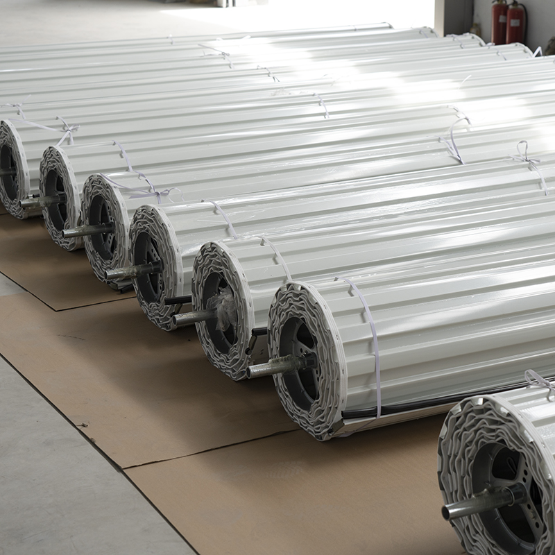 Cửa cuốn thép màu phong cách Úc