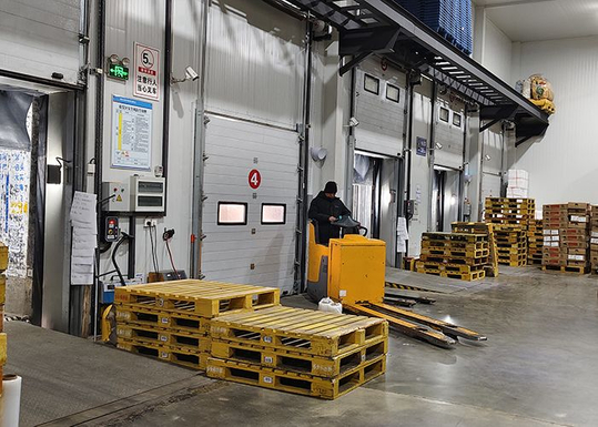 cold chain storage.jpg