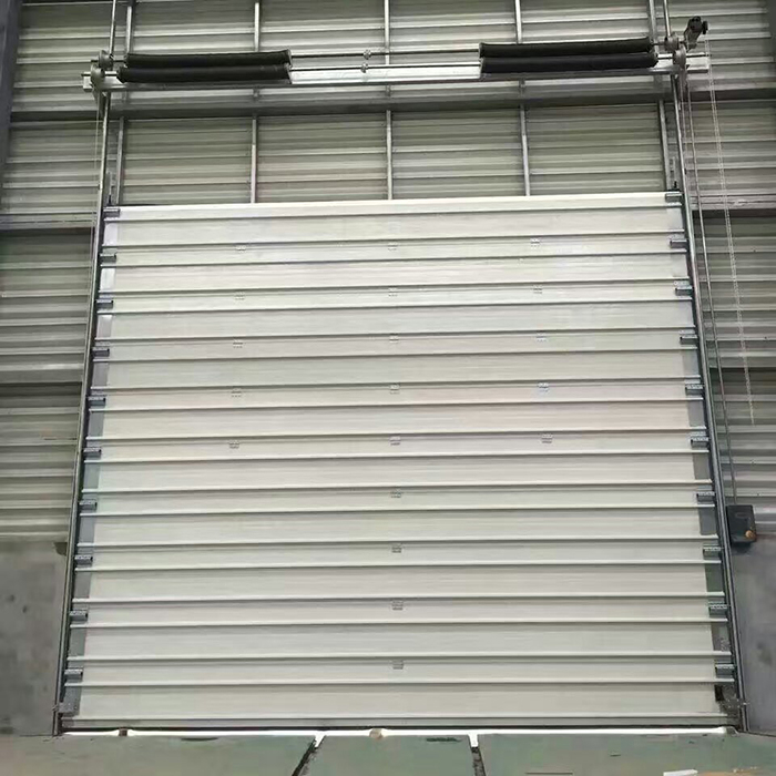 Siêu kích thước Windproof cách điện với cửa cắt công nghiệp sườn