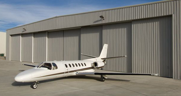 Phân loại cửa Hangar